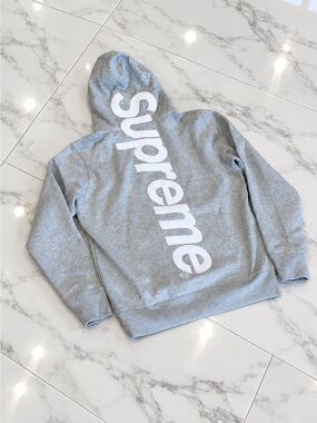 Supreme Hoodie